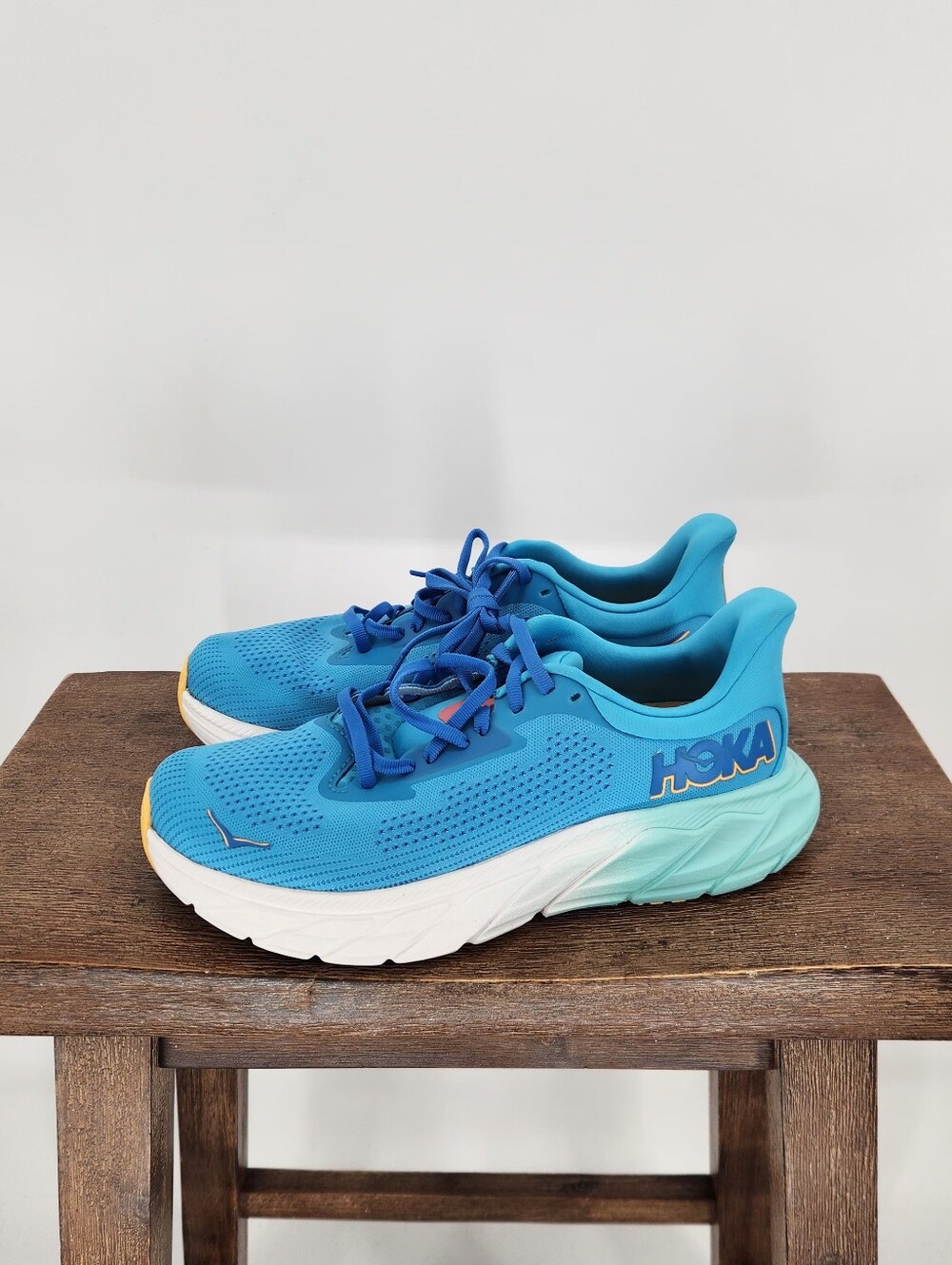 HOKA Arahi 7  Virtual Blue"Running Shoes Size 8.5